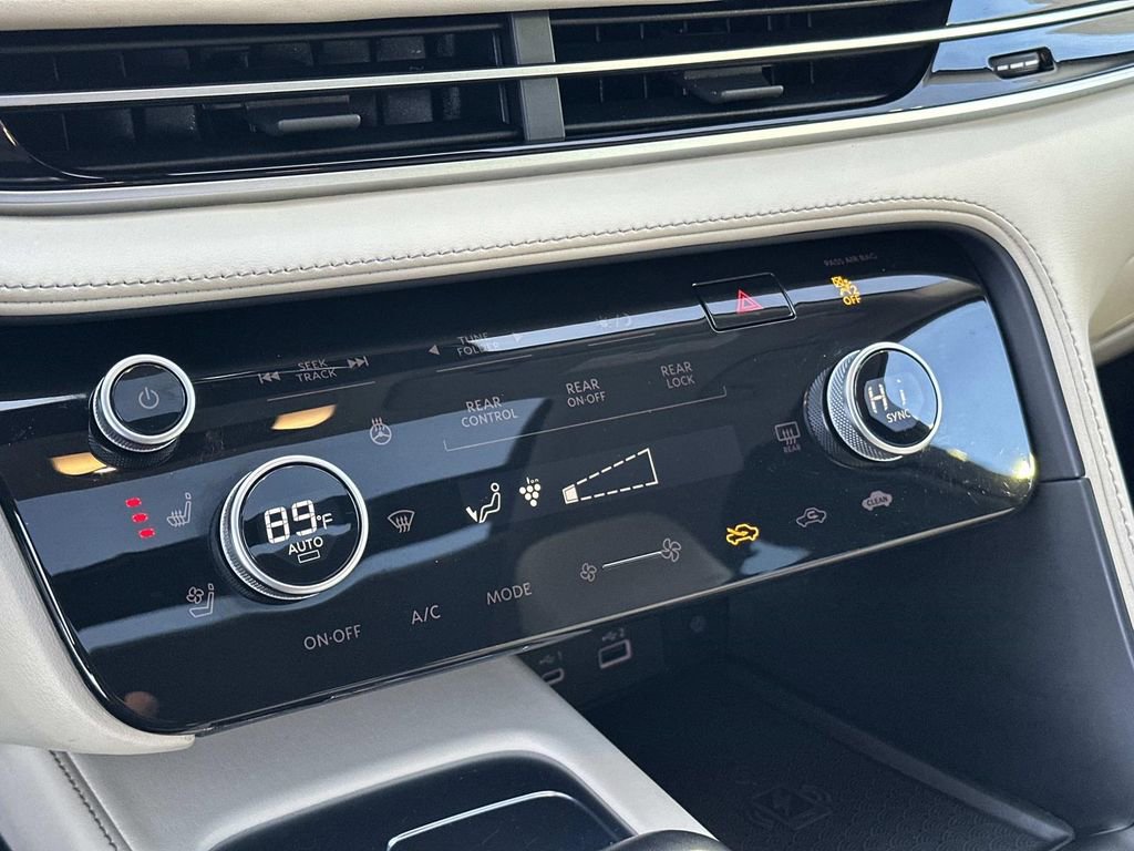 Used 2022 INFINITI QX60 Sensory w/ Vision Package image 13