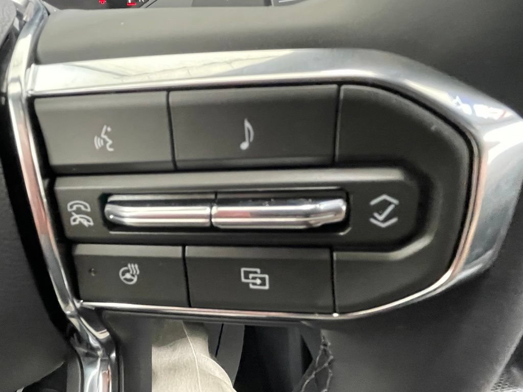New 2027 GMC Terrain Elevation FWD image 26