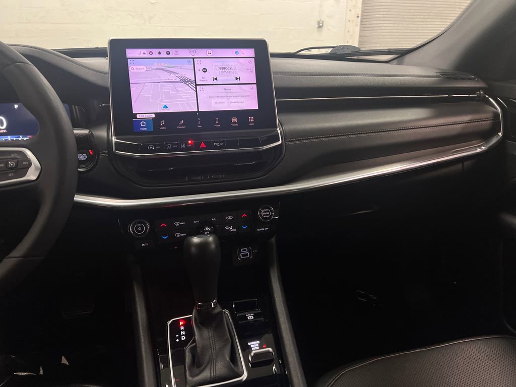 Used 2023 Jeep Compass High Altitude image 19