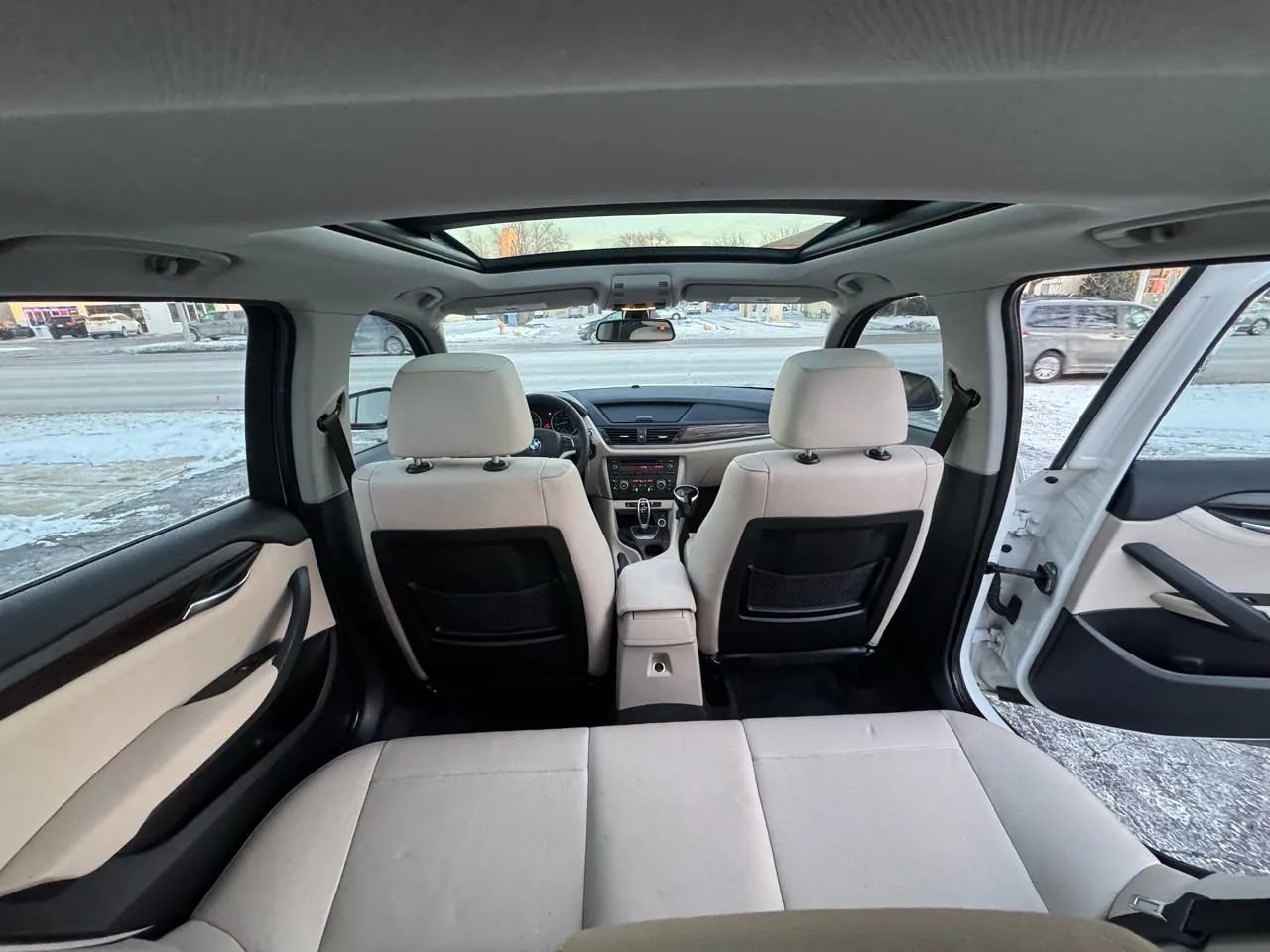 Used 2015 BMW X1 sDrive28i RWD image 32
