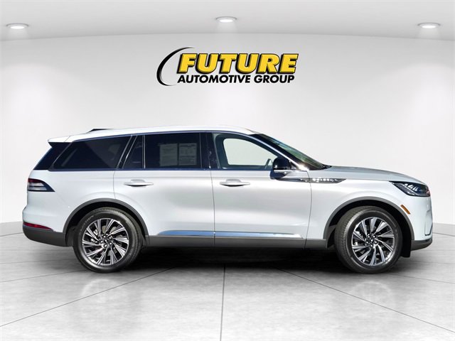 New 2025 Lincoln Aviator Premiere w/ Equipment Group 101A image 8