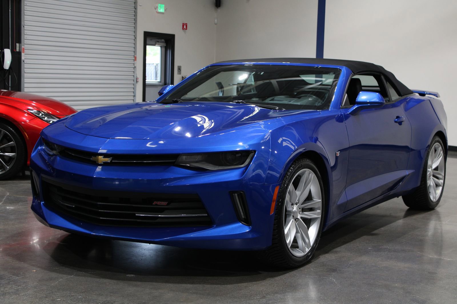 Used 2017 Chevrolet Camaro LT image 8
