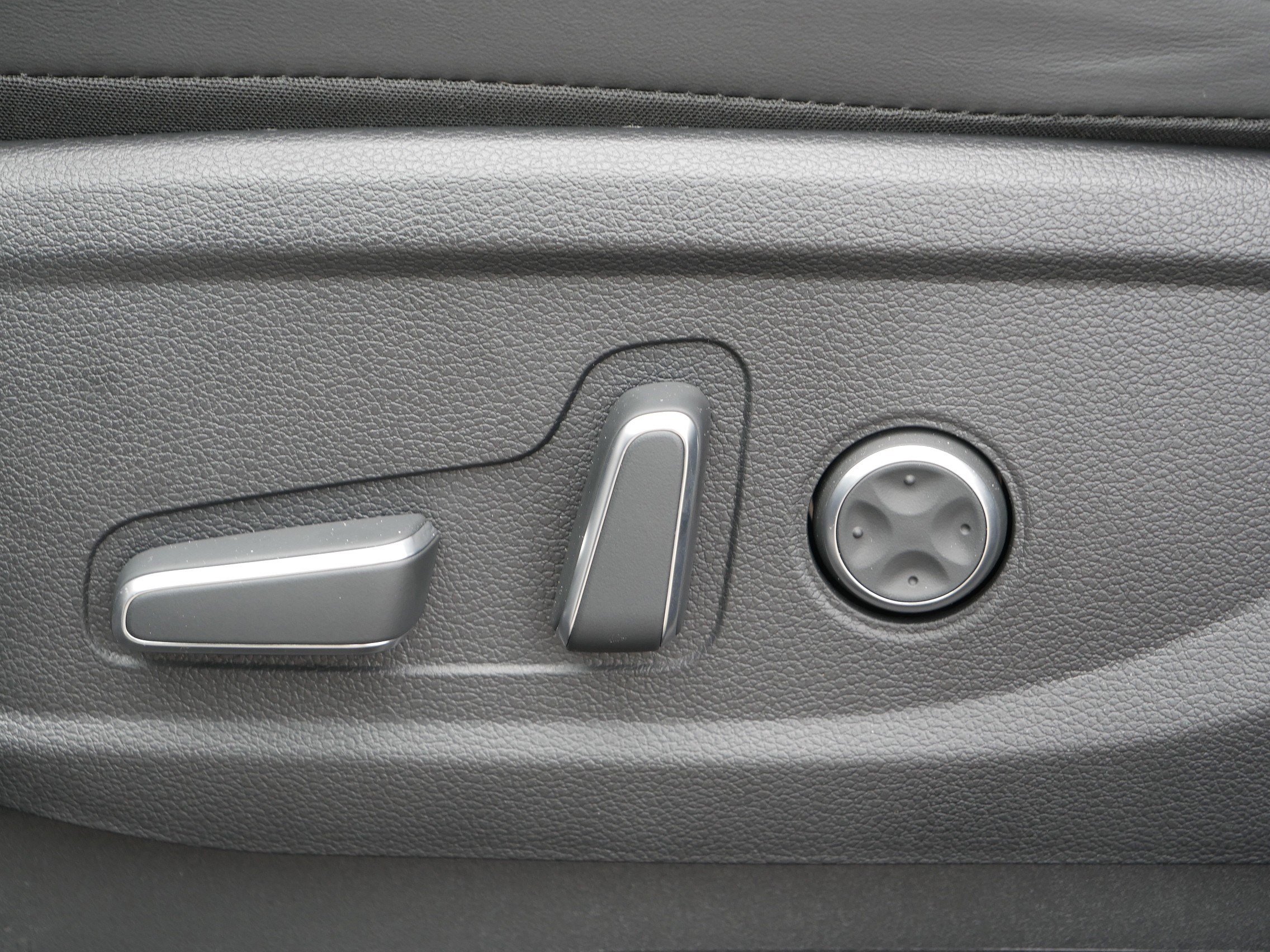 Used 2025 Hyundai Palisade SEL image 20