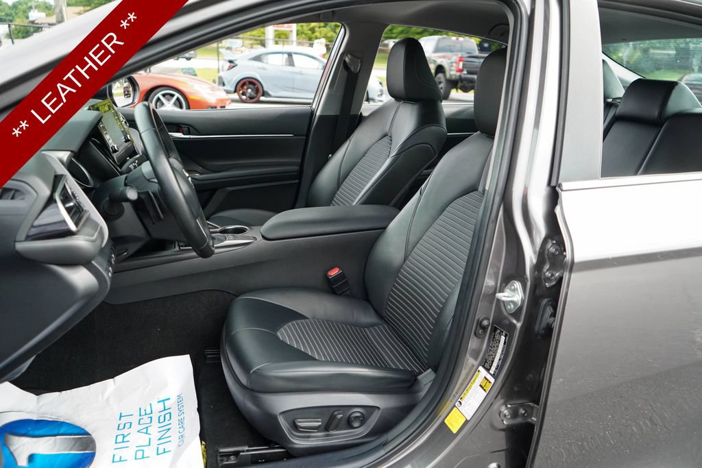 Used 2024 Toyota Camry SE FWD image 6