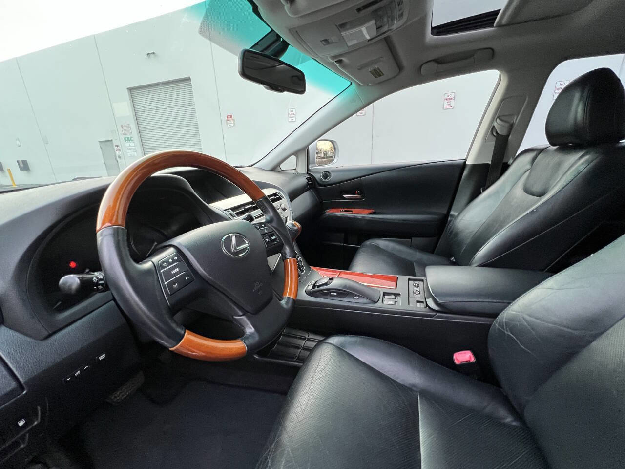 Used 2010 Lexus RX 450h 2WD image 34