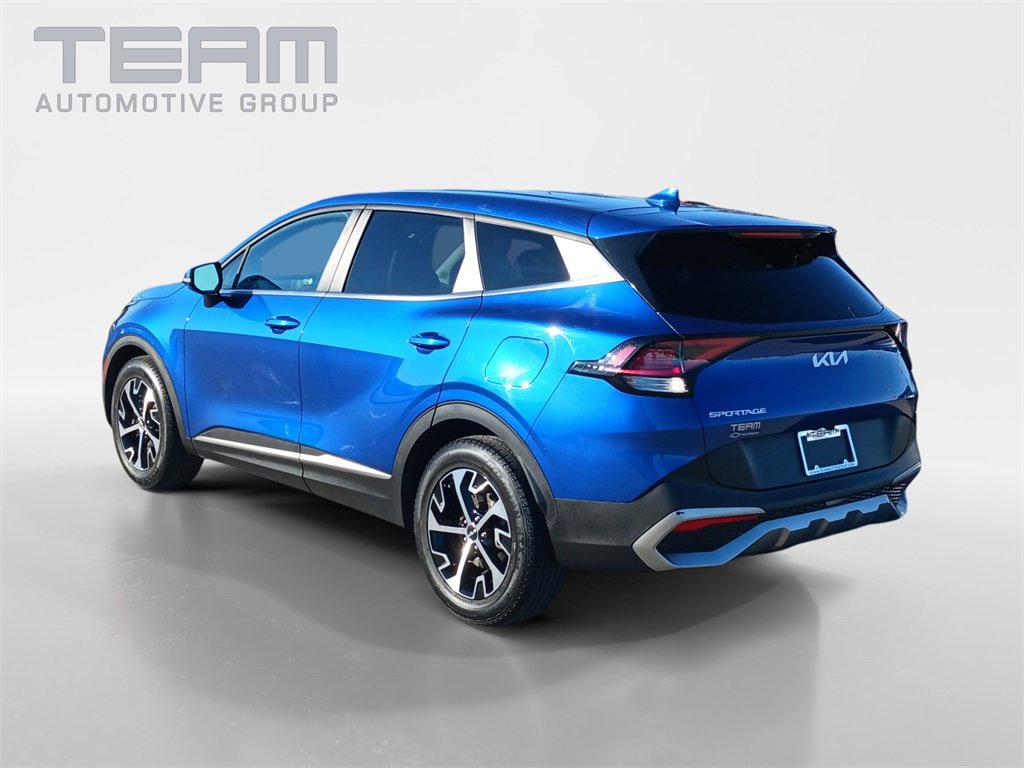 Used 2023 Kia Sportage EX image 5