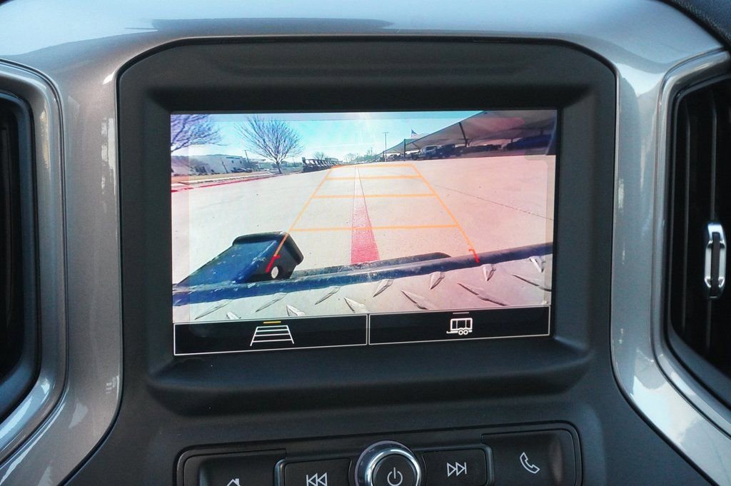 Used 2024 Chevrolet Silverado 3500 W/T image 13