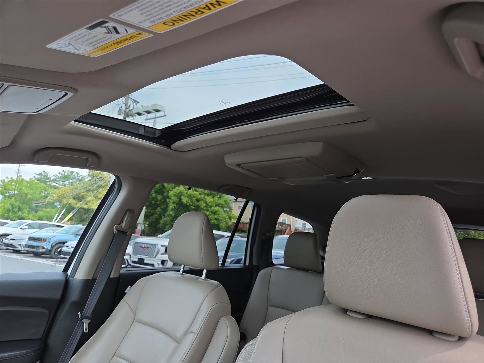Used 2021 Honda Pilot Touring image 22