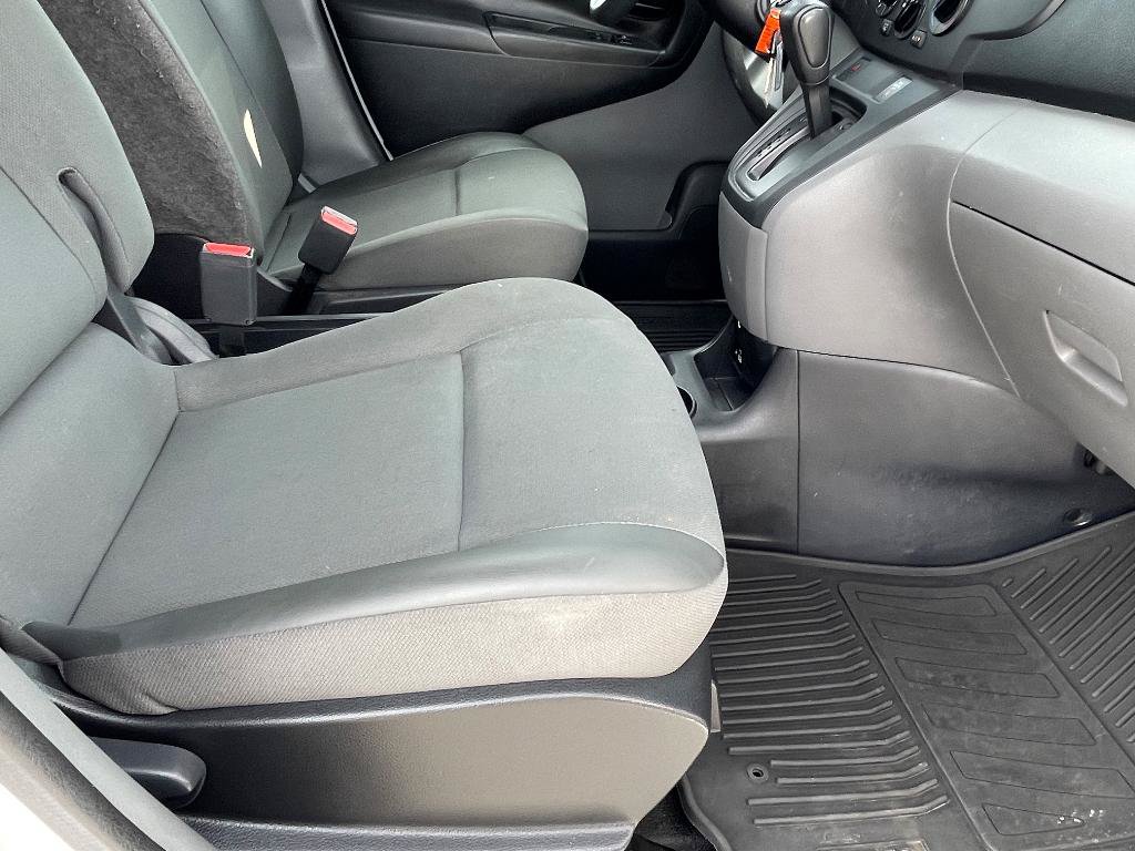 Used 2020 Nissan NV200 S w/ Back Door Glass Package FWD image 9