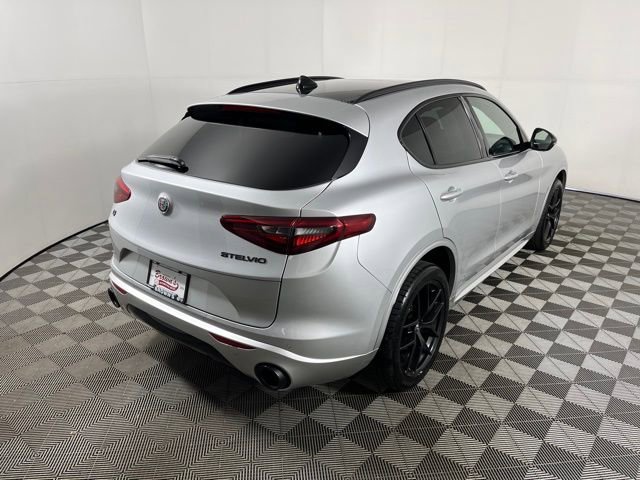 Used 2020 Alfa Romeo Stelvio Ti Sport w/ Quick Order Package 22S Sport image 7