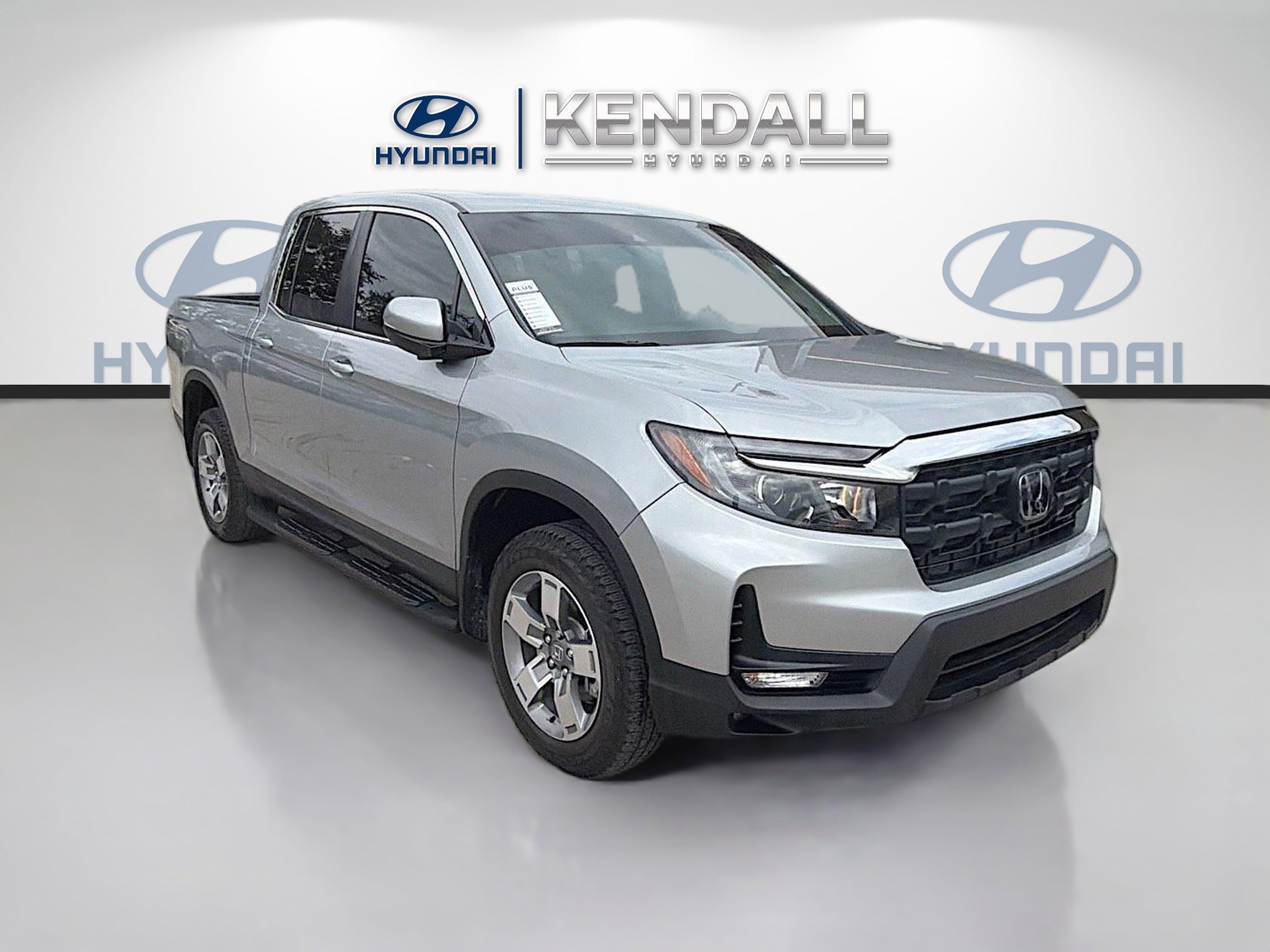 Used 2025 Honda Ridgeline RTL image 1