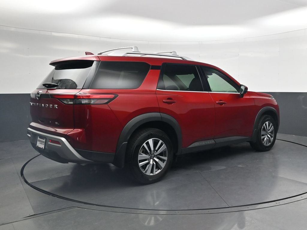 Used 2023 Nissan Pathfinder SL FWD image 5