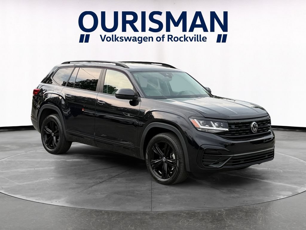 Used 2023 Volkswagen Atlas SEL R-Line