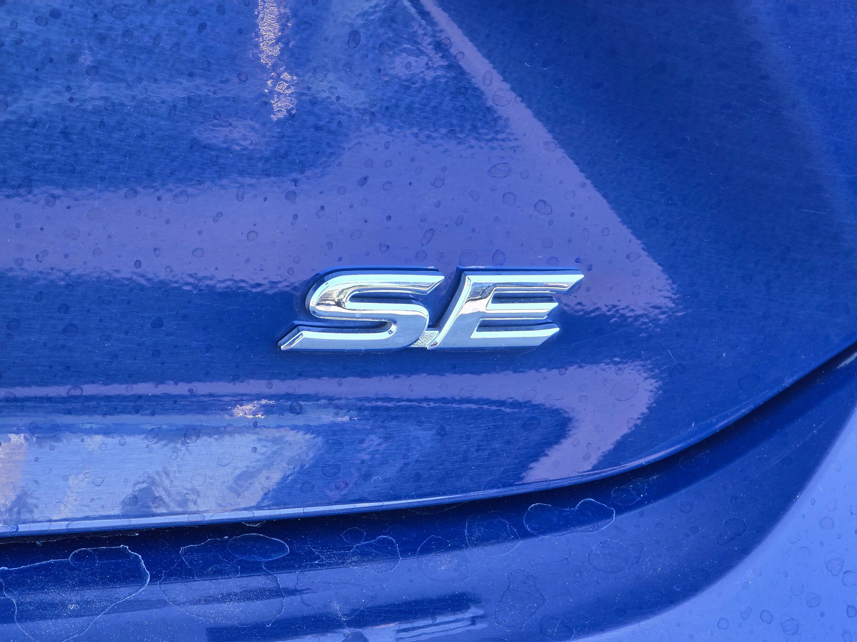 Used 2025 Toyota Camry SE FWD image 29