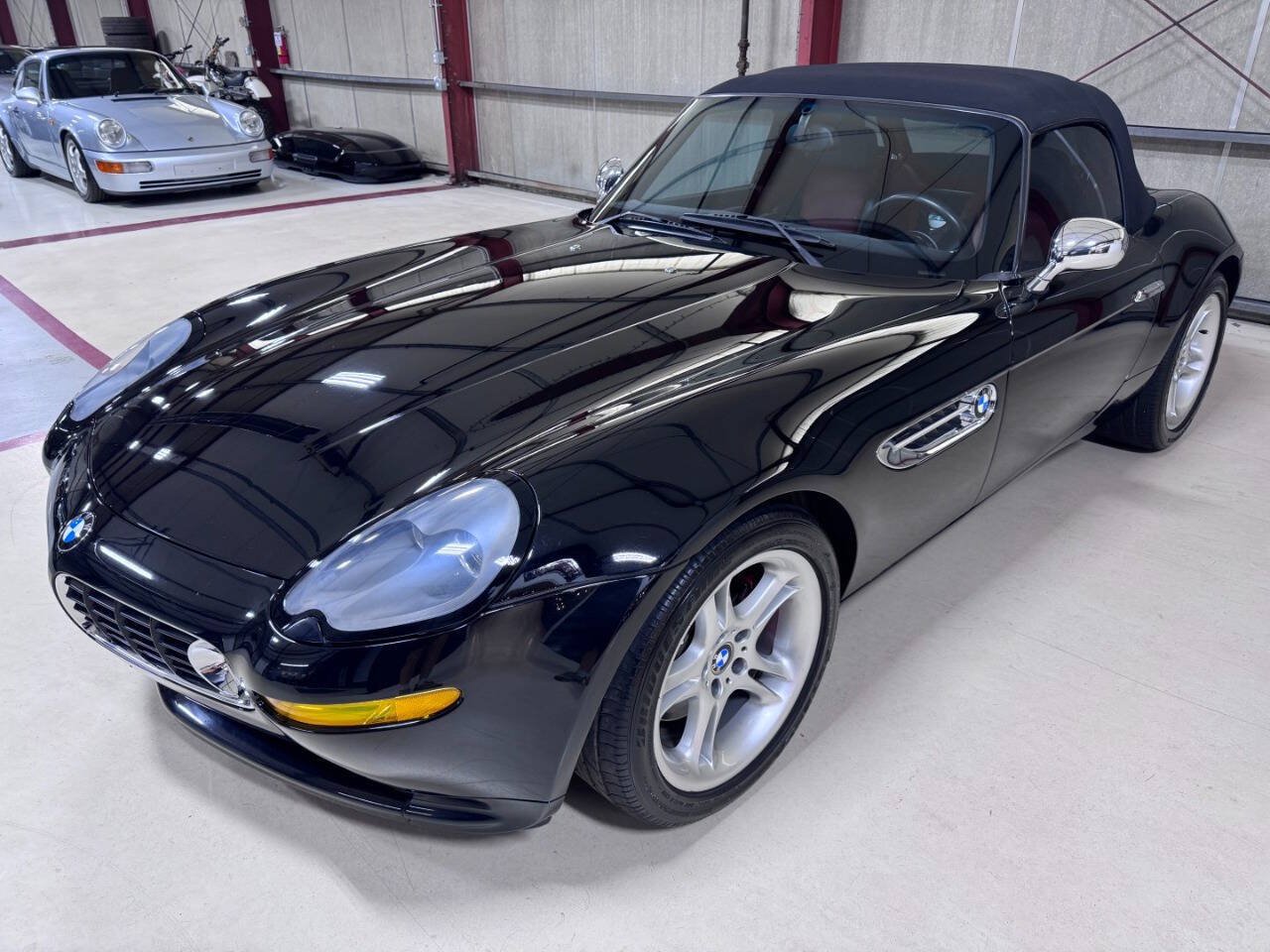 Used 2002 BMW Z8 RWD image 24