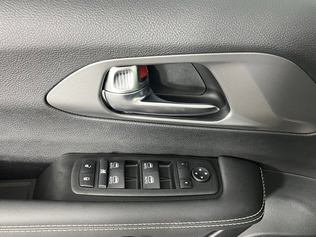 New 2026 Chrysler Voyager LX image 20