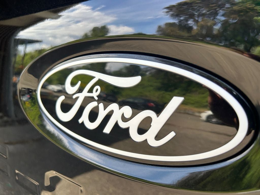 Used 2025 Ford F150 Lariat w/ Equipment Group 502A High AWD/4WD image 35