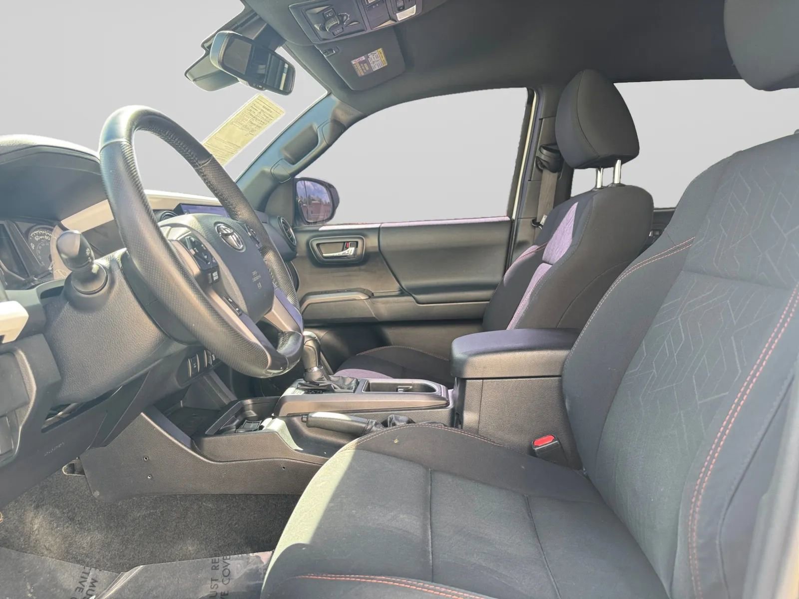 Used 2020 Toyota Tacoma TRD Off-Road image 48