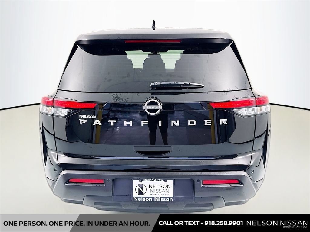 Certified 2022 Nissan Pathfinder S FWD image 6