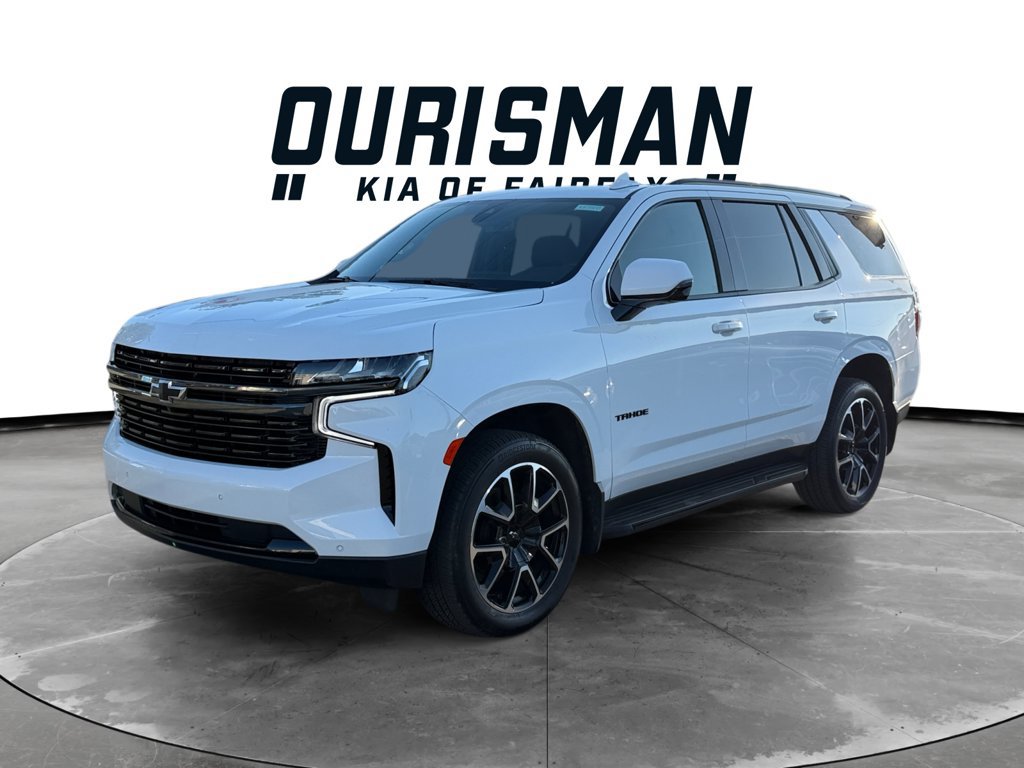 Used 2022 Chevrolet Tahoe RST w/ Luxury Package AWD/4WD image 2