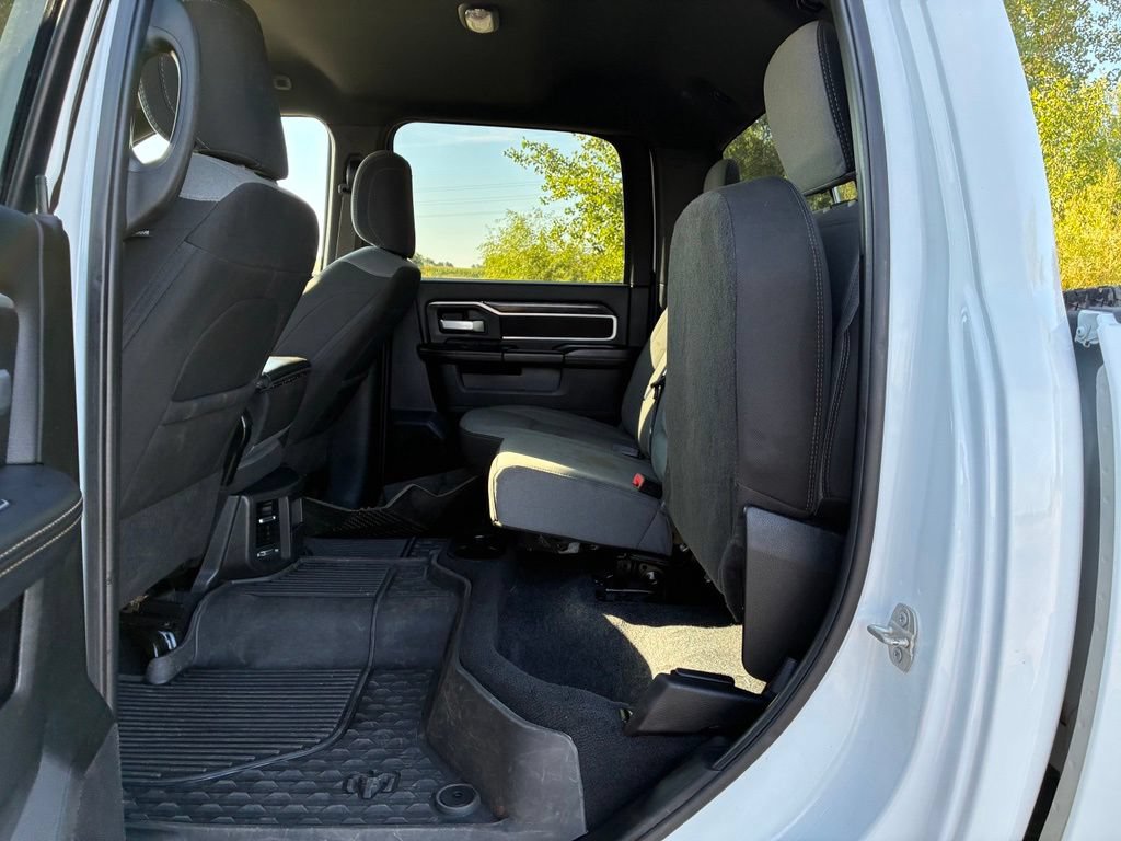 Used 2024 RAM 2500 Big Horn AWD/4WD image 10