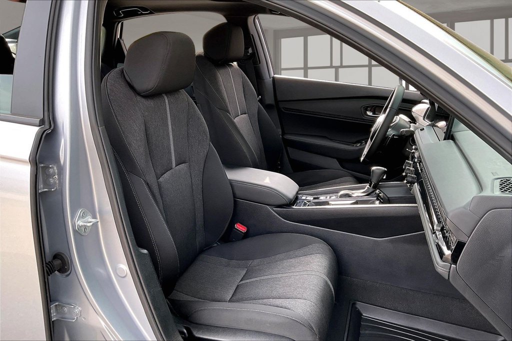 Certified 2025 Honda Accord Sport image 28
