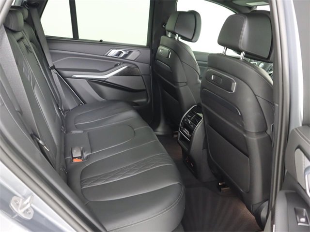 Used 2025 BMW X5 M60i image 14