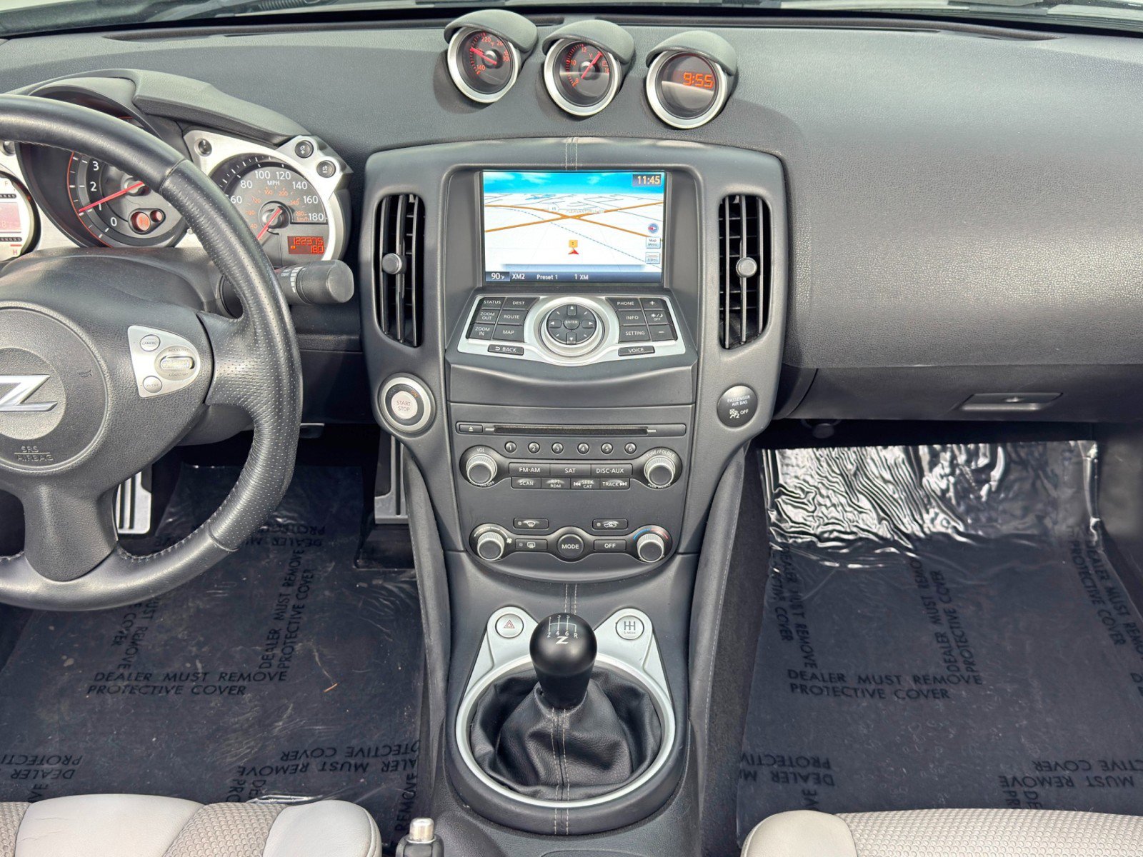 Used 2010 Nissan 370Z Touring w/ Sport Pkg image 22