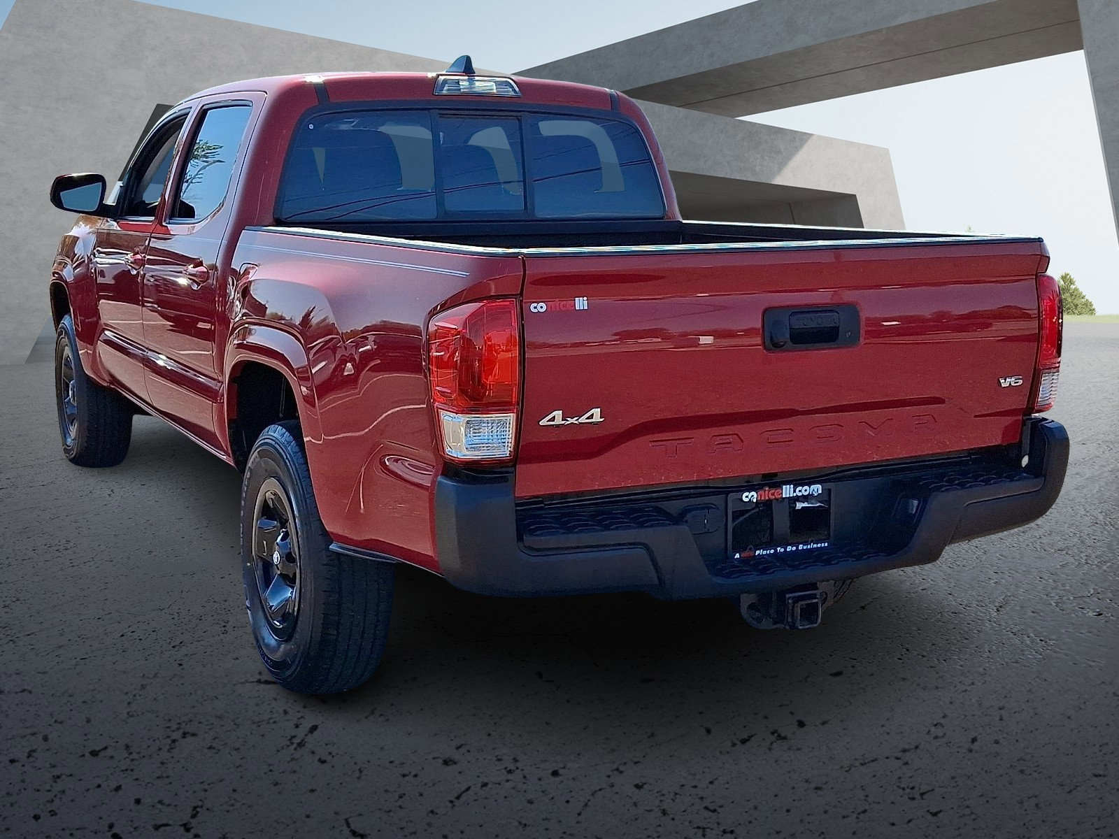 Used 2023 Toyota Tacoma SR AWD/4WD image 4