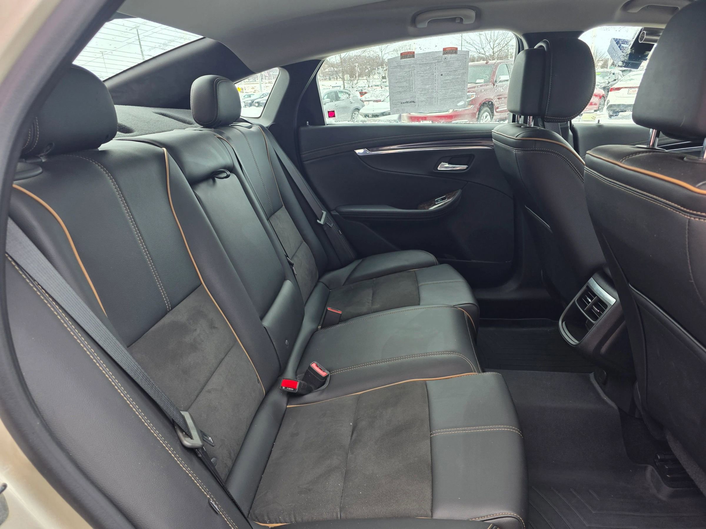 Used 2014 Chevrolet Impala LT w/ Premium Seating Package image 6