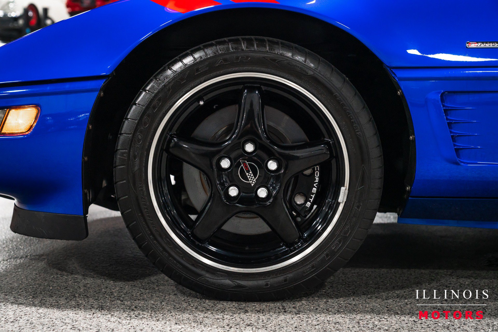 Used 1996 Chevrolet Corvette Coupe RWD image 9
