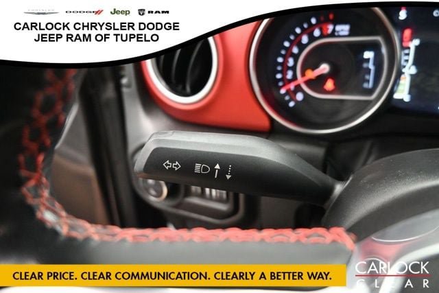 Used 2022 Jeep Gladiator Rubicon w/ Safety Group AWD/4WD image 14