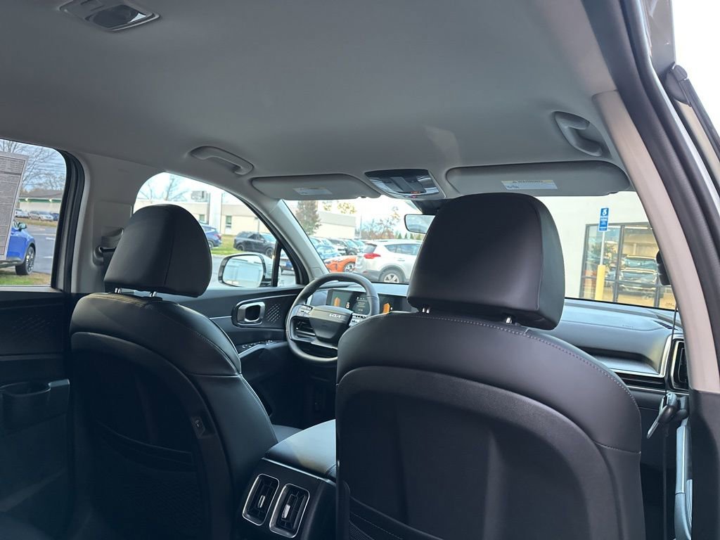 New 2026 Kia Sorento S image 17