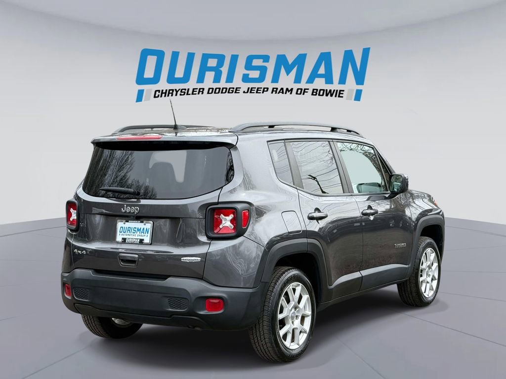 Used 2020 Jeep Renegade Latitude w/ Cold Weather Group image 2