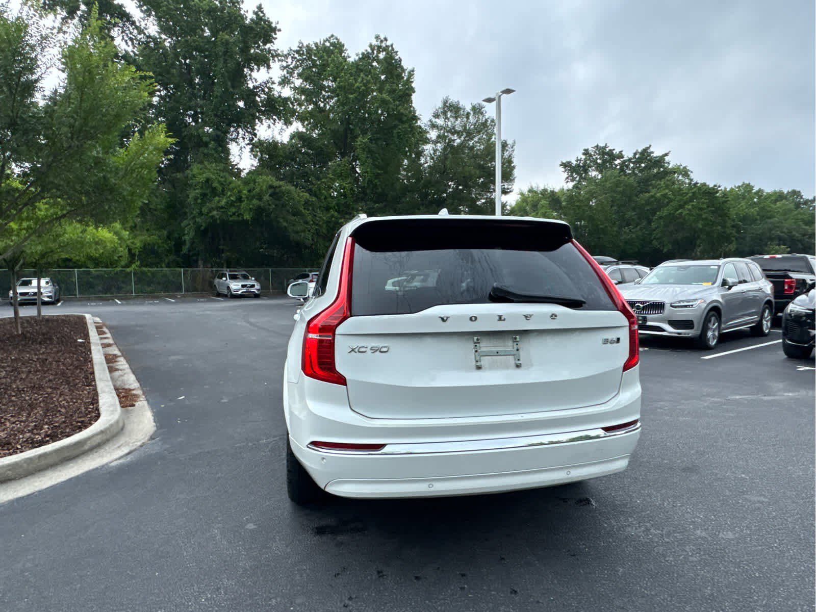 Certified 2025 Volvo XC90 B6 Ultra w/ Protection Package AWD/4WD image 15