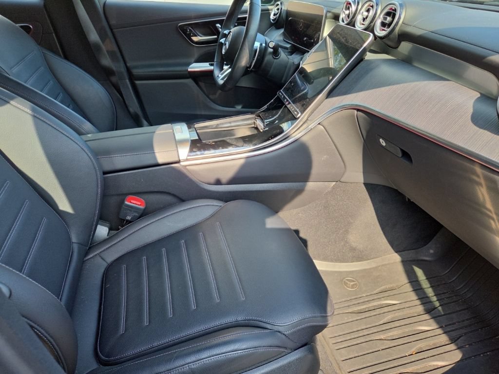Used 2024 Mercedes-Benz GLC 43 AMG 4MATIC image 12