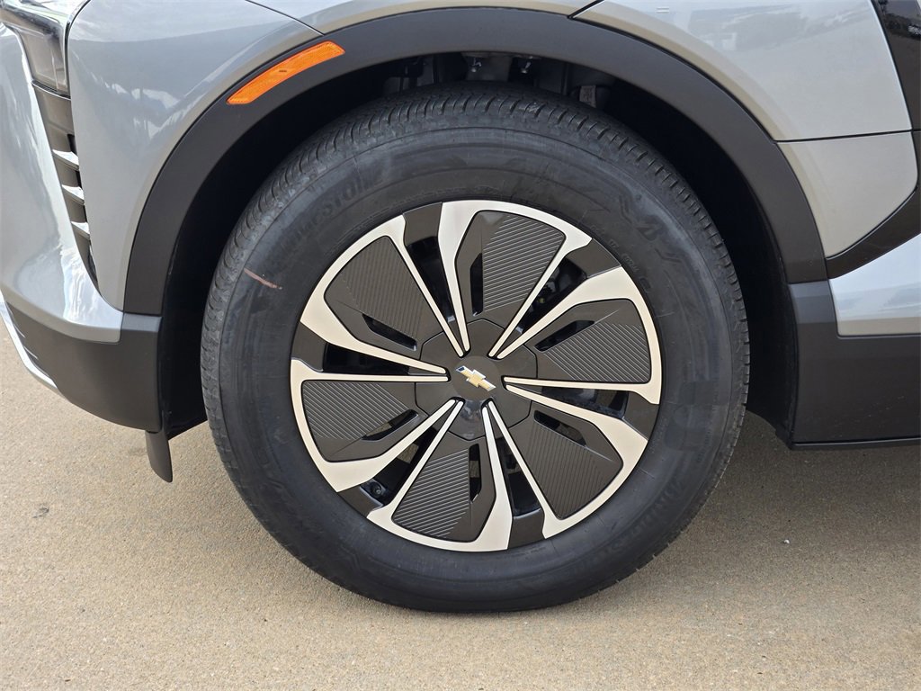 New 2025 Chevrolet Blazer EV LT image 18