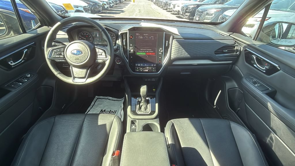 Used 2025 Subaru Forester Limited AWD/4WD image 12
