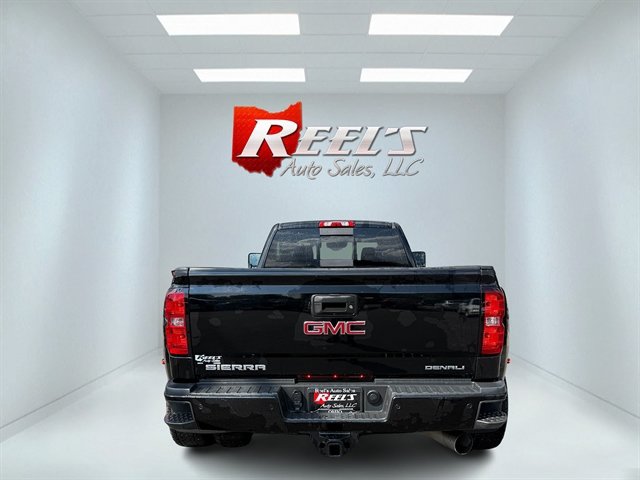 Used 2019 GMC Sierra 3500 Denali w/ Duramax Plus Package AWD/4WD image 29