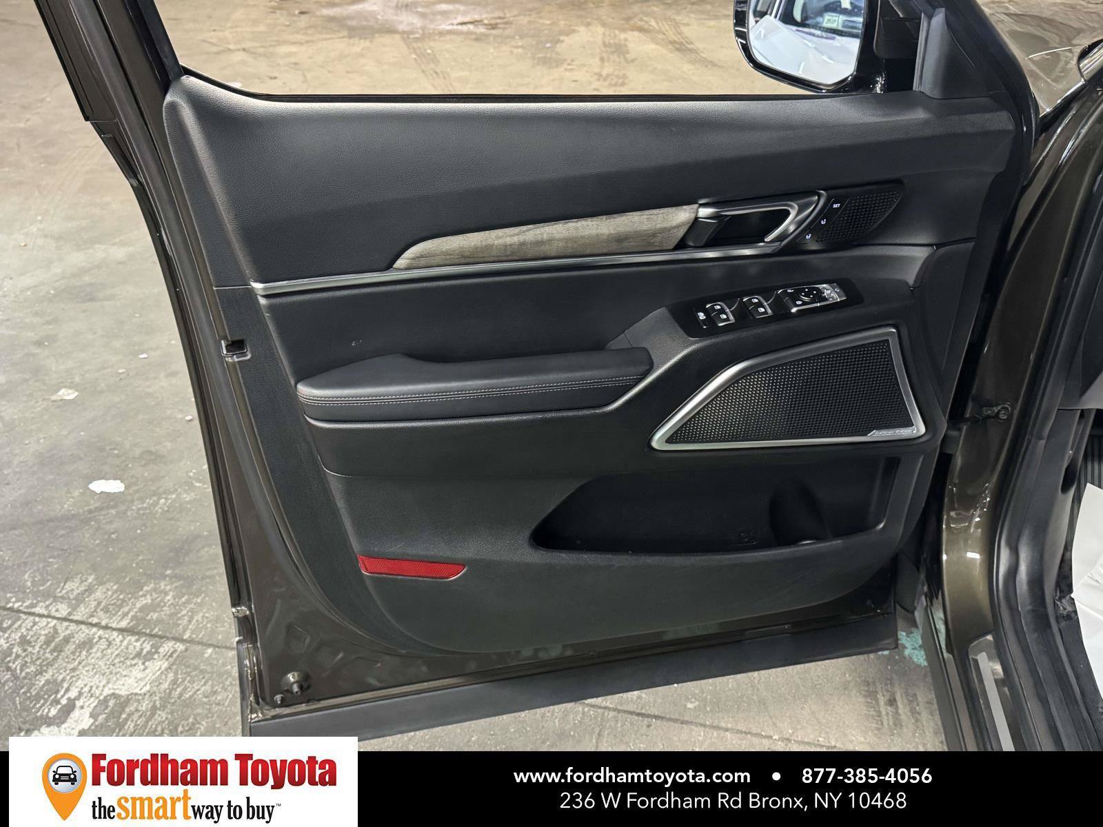 Used 2020 Kia Telluride SX w/ SX Prestige Package AWD/4WD image 14