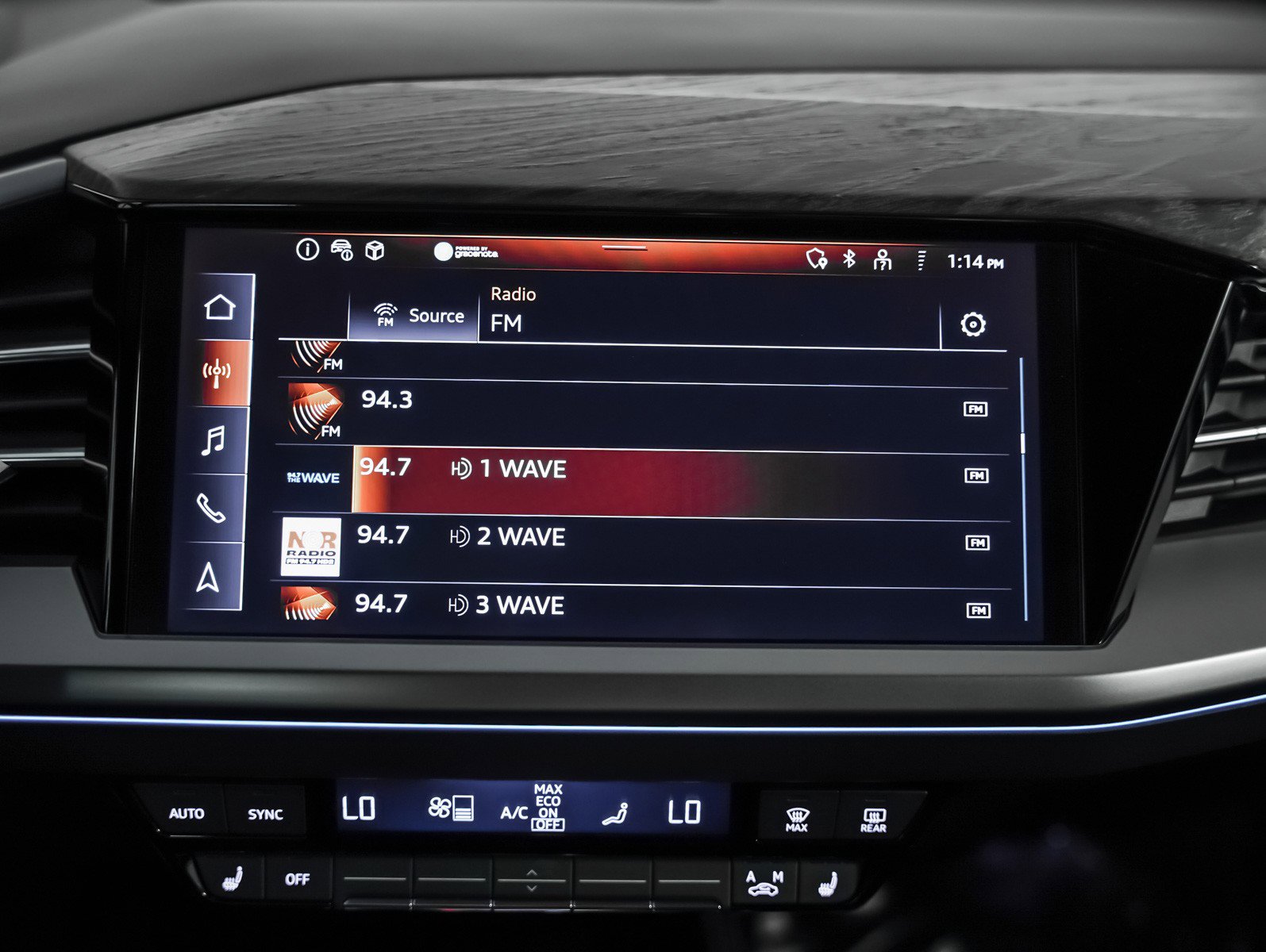 Used 2024 Audi Q4 e-tron Premium Plus image 22