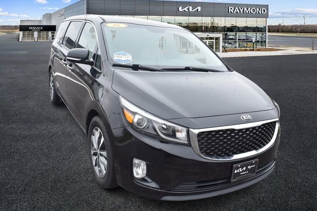 Used 2016 Kia Sedona SX image 9