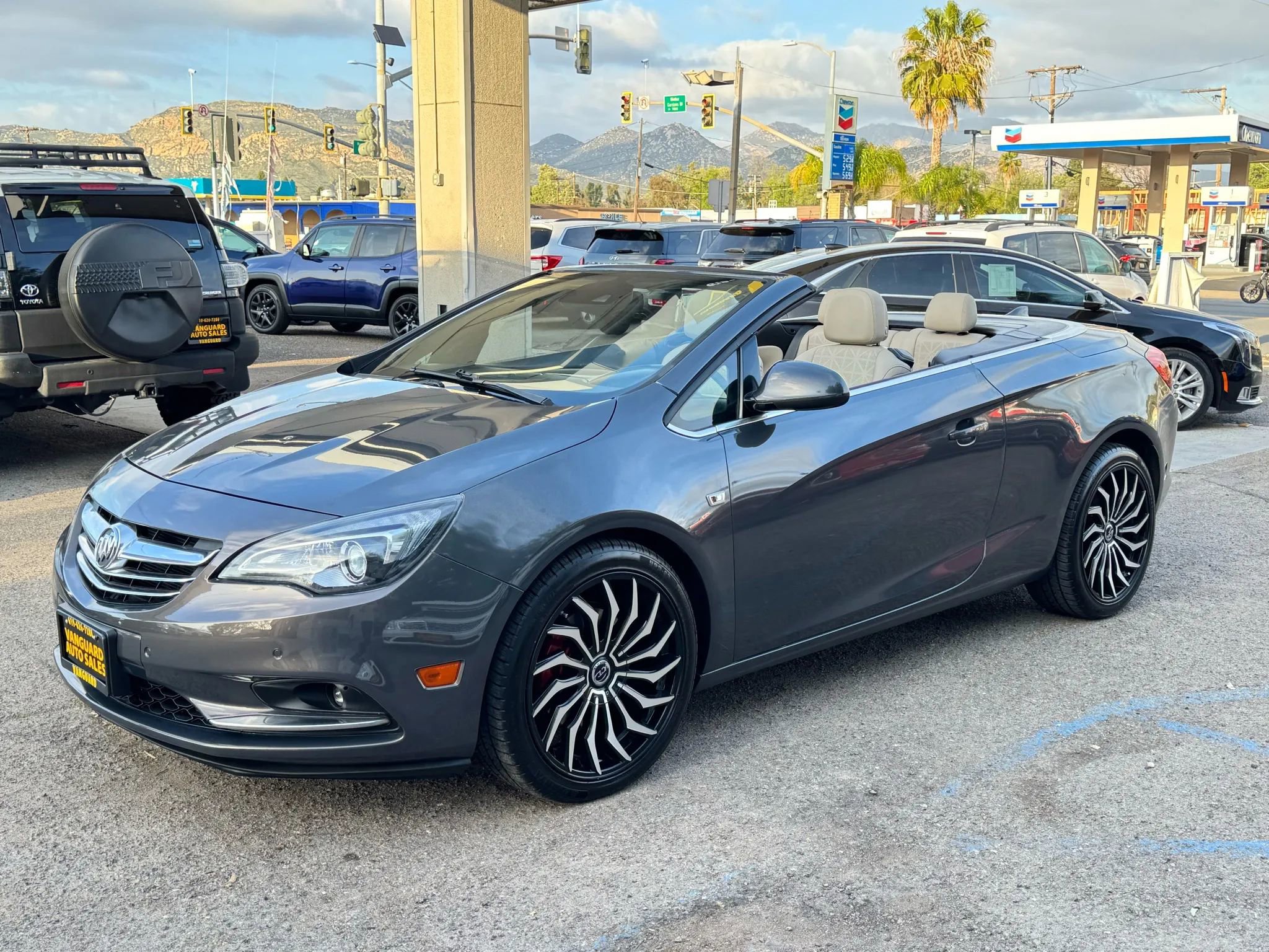 Used 2016 Buick Cascada Premium image 12