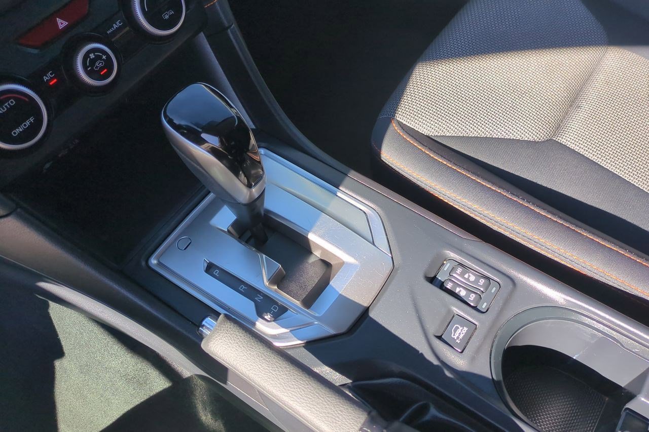 Used 2022 Subaru Crosstrek 2.0i Premium w/ Popular Package #2 image 18