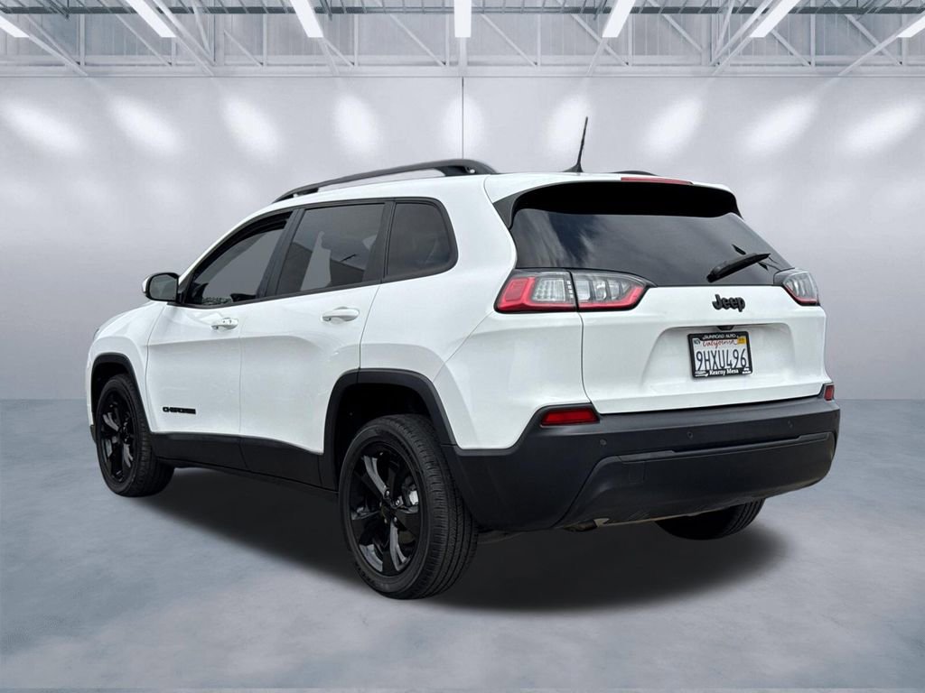 Used 2020 Jeep Cherokee Latitude Plus image 4
