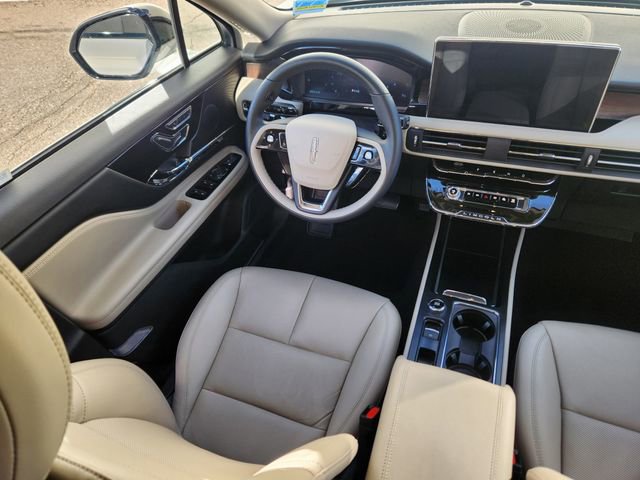 New 2025 Lincoln Corsair Grand Touring w/ Jet Appearance Package image 10