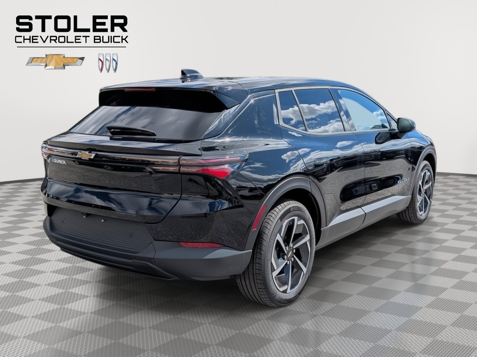 New 2026 Chevrolet Equinox EV LT FWD image 3