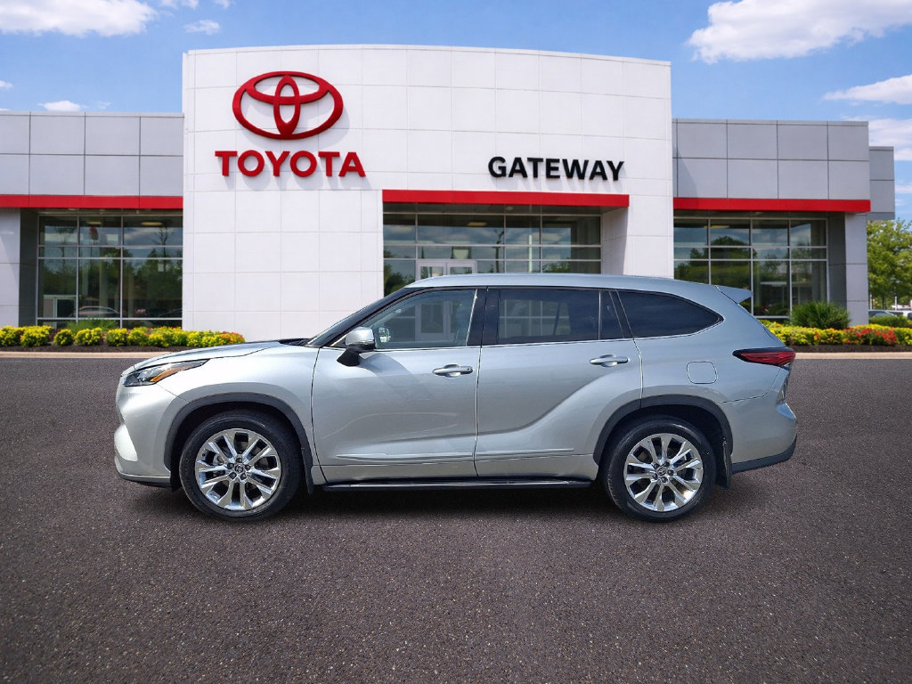 Used 2021 Toyota Highlander Limited AWD/4WD image 7