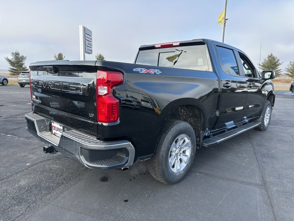 New 2026 Chevrolet Silverado 1500 LT w/ Convenience Package II image 10