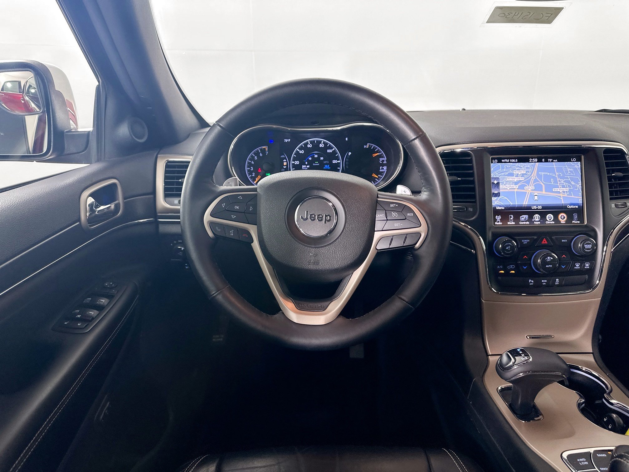Used 2015 Jeep Grand Cherokee Limited AWD/4WD image 26